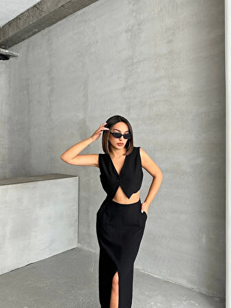 Çilek takım etek yelek