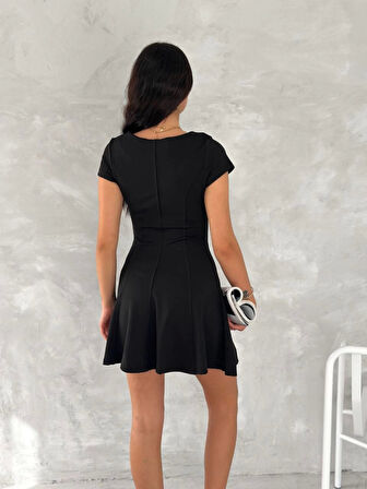 Kısa Kollu Mini Elbise - Siyah