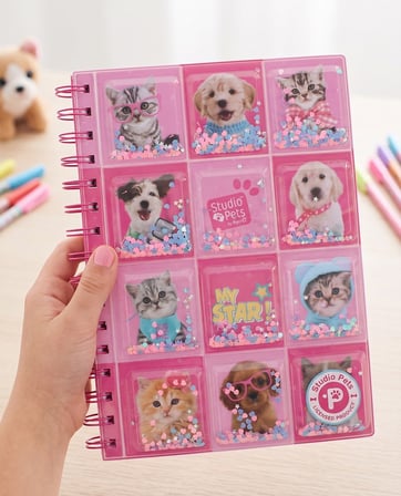 BakGelAl Studio Pets Lisanslı Hareketli Pullu Kapaklı Spiralli Defter – Kedi Köpek Desenli Pembe Çocuk  Defteri