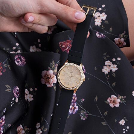 Guess GUGW0359L1 Kadın Kol Saati