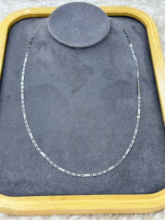 💎 Premium Parlak ve Şık Parlak Detaylı Gümüş Renk 316L Çelik Zincir Erkek Kolye (45 cm)