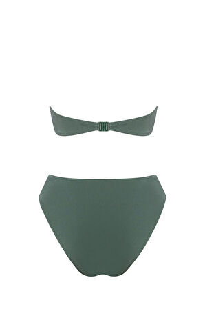 Aksesuarlı Brezilya Bikini Takım 