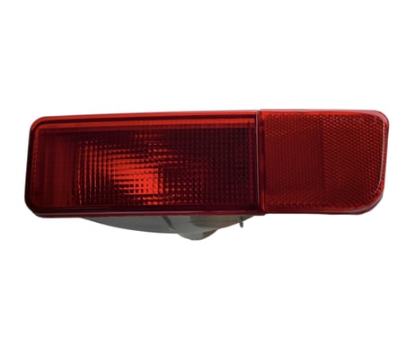 Mitsubishi Outlander 2001-2006 Arka Sağ Tampon Reflektörü