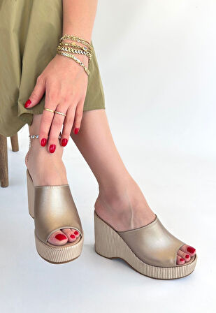 Tlay Bej Cilt Dolgu Topuk Terlik