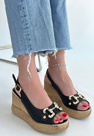 Caver Siyah Cilt Dolgu Topuk Sandalet