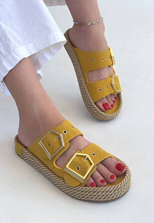 Loera Sarı Nubuk Çift Tokalı Terlik