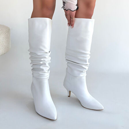 Zelya Beyaz Cilt Topuklu Çizme