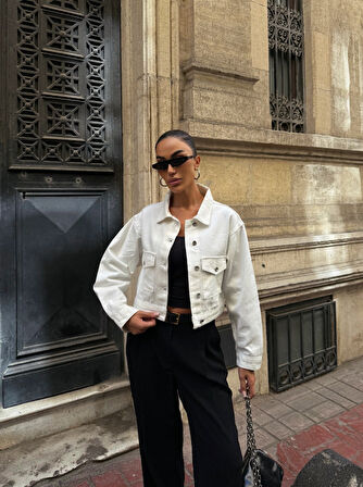 Çift Cep Denim Crop Ceket