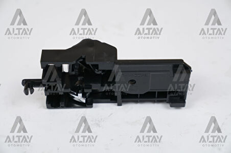 KAPI KOLU SWIFT 2006 İÇ SAĞ 83110 63J20