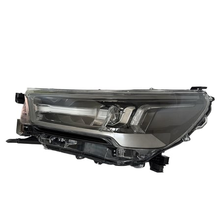 Toyota Hilux Revo 2021-2024 Sol (Mercekli/İçi Koyu Gri/Krom Mercek)/ Far (Hılux Yazılı-ınvıncıble)