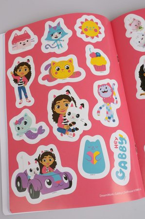 x Dekomus Lisanslı Gabby’s Dollhouse Çizgili Stickerli Defter 40 Yaprak Tek Adet "Dekomus Cep Defteri Hediyeli"