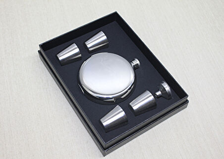 4 Shot Bardaklı Matara Seti Yuvarlak Çelik 