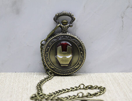 Iron Man Tasarımlı Köstekli Saat 