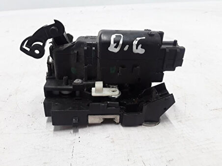 SAĞ ARKA KAPI KİLİDİ MOTORLU DACIA DOKKER LODGY 825020953R 825020953R