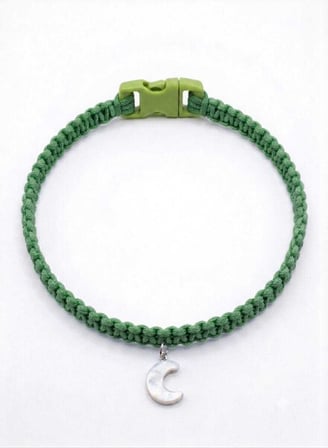 Yeşil El Örgüsü Makrome Kedi Tasması 27 cm - Ay Figürlü Charm Şık Kedi Boyun Tasması