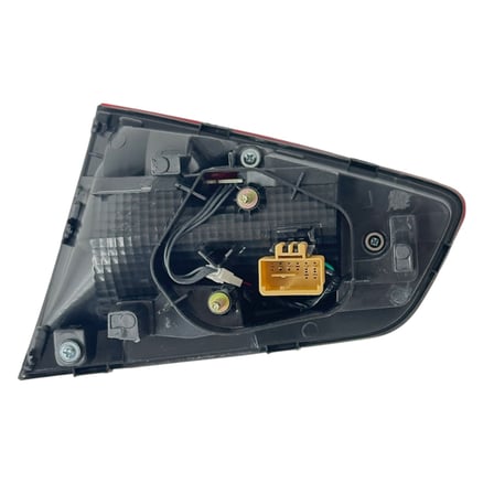 Volkswagen Passat B8 2014-2019 Stop İç Sol (Ledli/Comfortlıne)