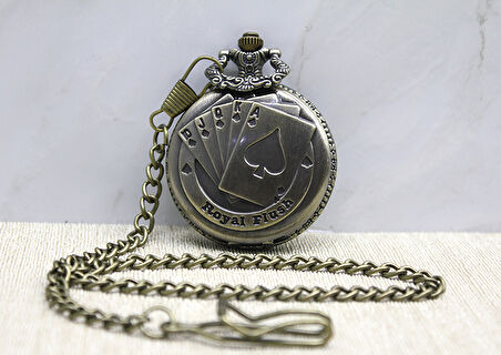 Oyun Kartı Tasarımlı Köstekli Saat 