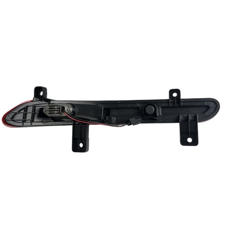 Chery Tiggo 8 Pro 2022-2024/Tiggo 8 Pro Max 2024-2025/Tiggo 8 2025-2027 Arka Sağ Tampon Reflektörü