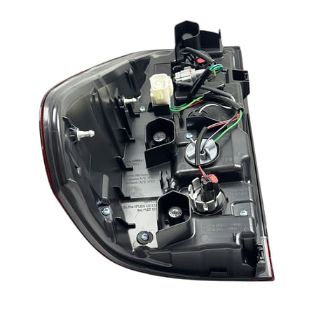 Toyota Hilux 2021-2024 Stop Sağ (Duylu/Ledli)