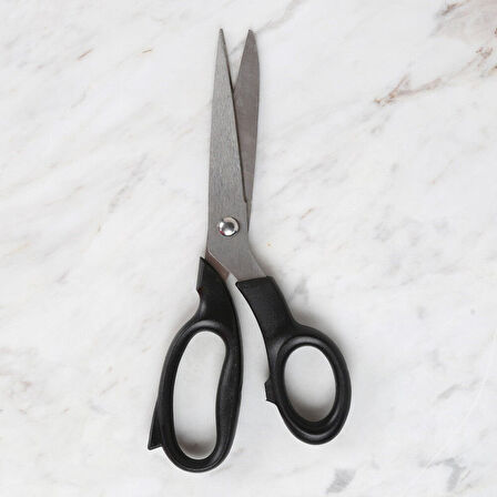 Loren Crafts Plastik Saplı Titanyum Makas Siyah LR