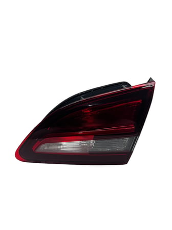 Opel Astra J Sedan 2014-2020 Stop İç Sağ