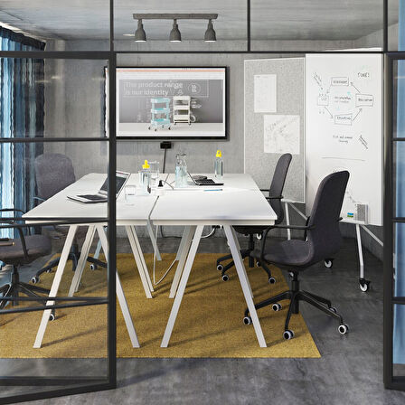 Çalışma sandalyesi, gunnared koyu gri-siyah, kolçaklı