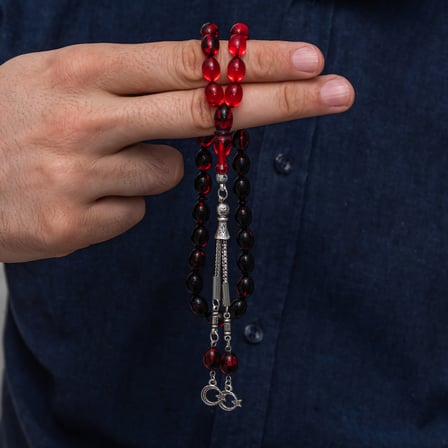 💎 Premium Parlak ve Şık Metal Püsküllü Kırmızı Siyah Sıkma Kehribar Tesbih