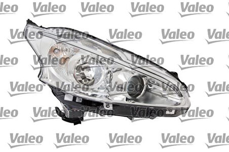 SAĞ FAR P208 2012-2019 ELEKTRİKLİ H7 MOTORLU LED GÜNDÜZ FARLI 1608206680 1609697280 1685352480