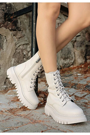 Toan Bej Cilt Bağcıklı Bot - Lisinya