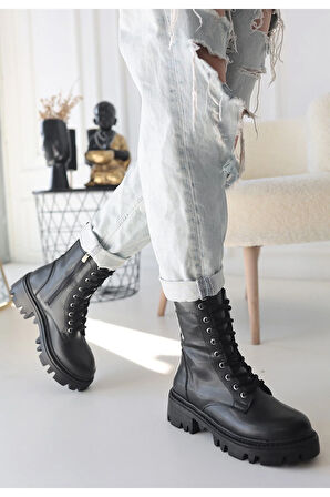 Flona Siyah Cilt Bağcıklı Bot