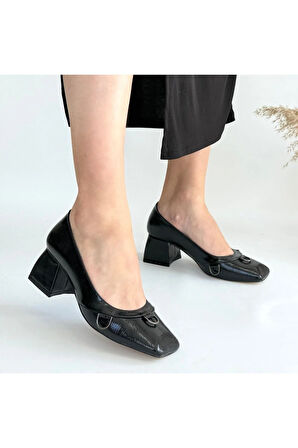 Cande Siyah Rugan Topuklu Ayakkabı