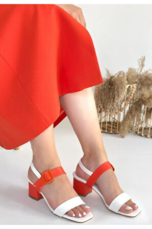 Year Beyaz Cilt Turuncu Detaylı Topuklu Ayakkabı