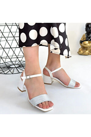 Feori Beyaz Saten Simli Tek Bant Topuklu Ayakkabı