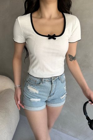 Havuz Yaka Biye Detaylı Crop Bluz - BEYAZ - XL