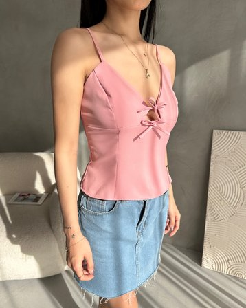 İp Askılı Fiyonk Detaylı Crep Bluz - PUDRA - S