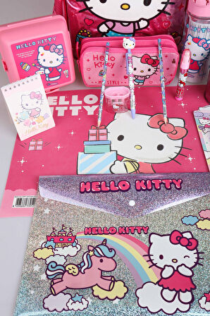 DEKOMUS İLE LİSANSLI YENİ SEZON "PINK LOVE KOLEKSİYONU" HELLO KITTY OKUL ÇANTASI,KALEM ÇANTASI,BESLENME KABI,MATARA İLEKIRTASİYE SETİ SETİ
