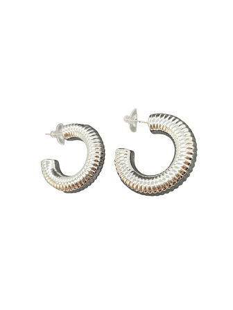 Dokulu Halka Model Parlak Gümüş Renk Şık 316L Hafif Çelik Küpe | Özel Günler, Modern ve Şık Tasarım