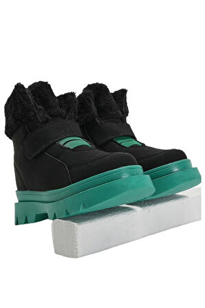 Kaymaz Kalın Taban Kürklü Cırtlı Çocuk Bot SİYAH - YEŞİL