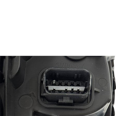 Renault Express 2021-2023 Far Sağ (Renault Yazısız)