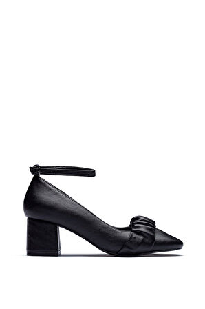 910 Kadın Bilekten Bağcıklı Topuklu Ayakkabı