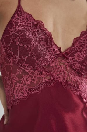 Pierre Cardin Sütyen Kaplı Sabahlık Gecelik Set 4050 Bordo