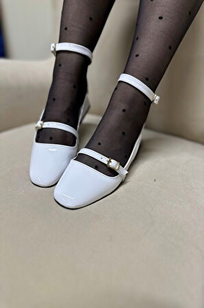 Günlük Kadın Kare Burunlu Ayarlanabilir Tokalı Arkası Açık Kalın Baretli Kısa Topuklu Ayakkabı 911