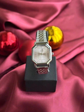Elegant Serisi - Kare Retro Gümüş İçi Açık Pembe Şık Kadın Kol Saati