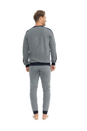U.S. Polo Assn. Erkek Uzun Kollu Yuvarlak Yaka İki İplik Eşofman Pijama Takımı S25813