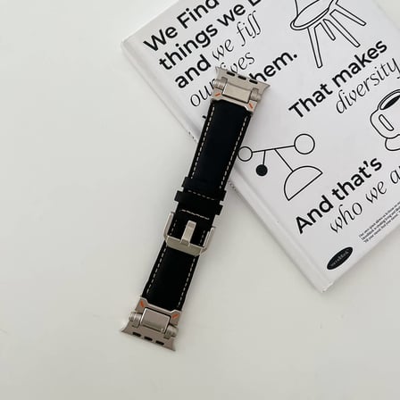 Apple Watch 10 46mm KRD114 Metal Başlıklı Suni Deri Kordon