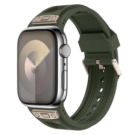 Apple Watch 7 45mm KRD117 Hava Alabilen Delikli Metal Süslemeli Desenli Silikon Kordon