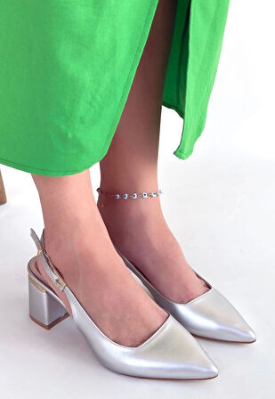 Buant Gümüş Cilt Topuklu Ayakkabı