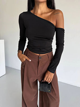 Omuz detaylı kollu bluz siyah f2336