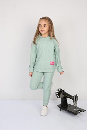 Oversize Kapüşonlu Arma Detaylı Alt Üst Takım