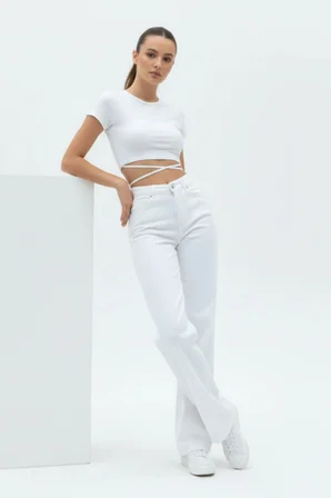 Nova Kadın Yüksek Bel Beyaz Salaş Jeans Wide Leg Geniş Paça Palazzo Kot Pantolon